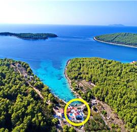 6 Bedroom Beachfront Villa with Heated Pool near Vela Luka on Korcula Island, Sleep 12